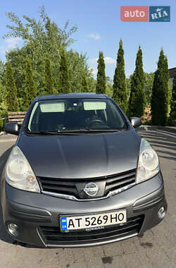 Хетчбек Nissan Note 2010 в 