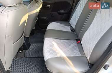 Хэтчбек Nissan Note 2008 в 