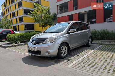 Хетчбек Nissan Note 2010 в 