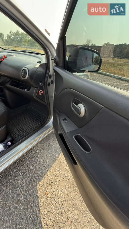 Хэтчбек Nissan Note 2008 в Белгороде-Днестровском