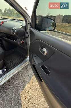 Хэтчбек Nissan Note 2008 в 