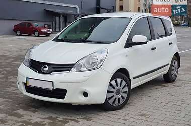 Хэтчбек Nissan Note 2011 в Хусте