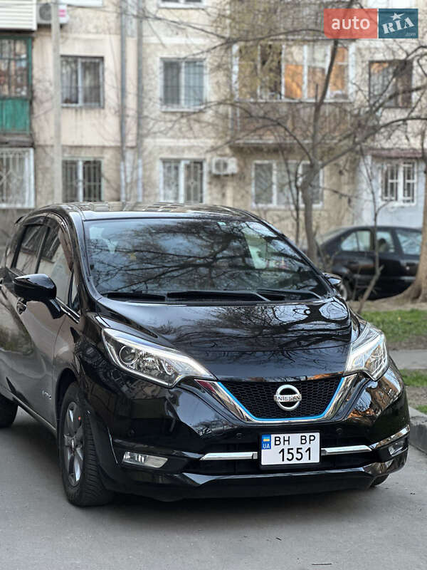 Хэтчбек Nissan Note 2017 в Одессе