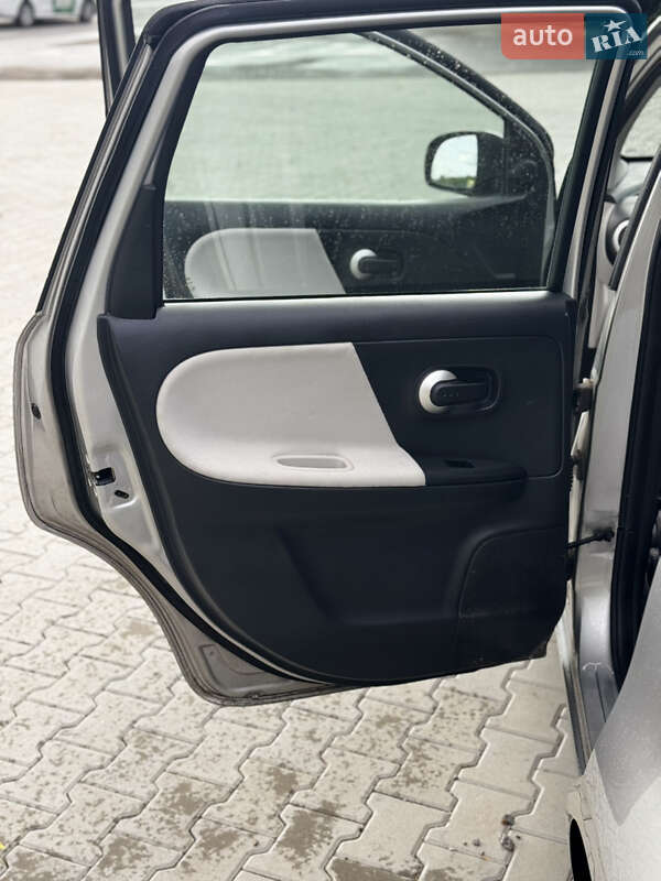 Хетчбек Nissan Note 2009 в Вінниці