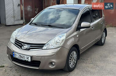 Хэтчбек Nissan Note 2011 в Полтаве