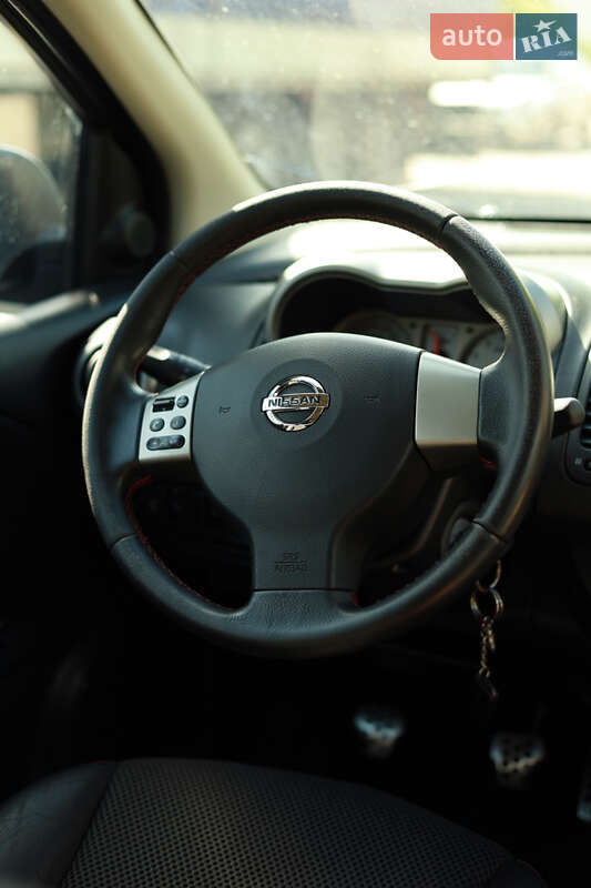 Хетчбек Nissan Note 2007 в Львові