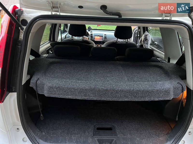 Хетчбек Nissan Note 2010 в Львові