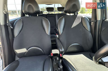 Хэтчбек Nissan Note 2012 в 