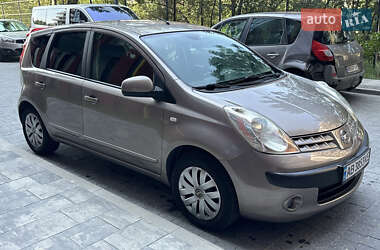 Хетчбек Nissan Note 2006 в Вінниці