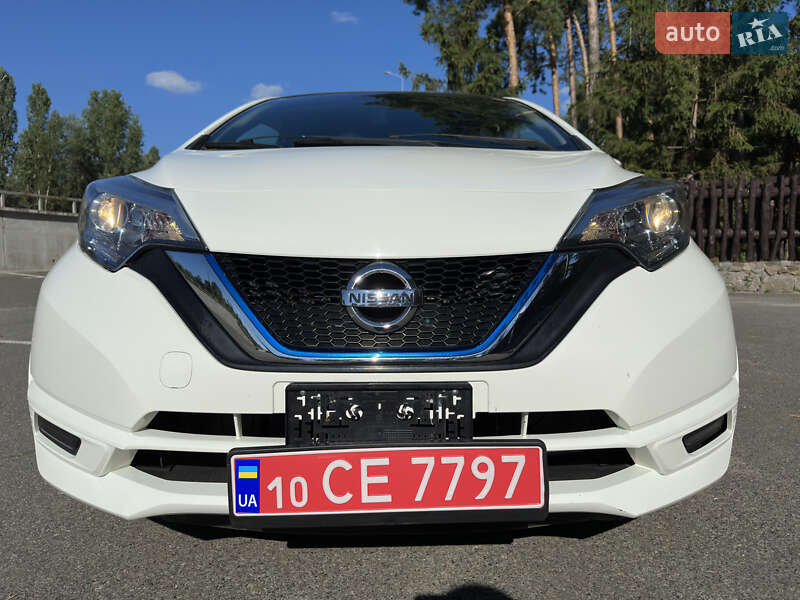Хэтчбек Nissan Note 2017 в Киеве