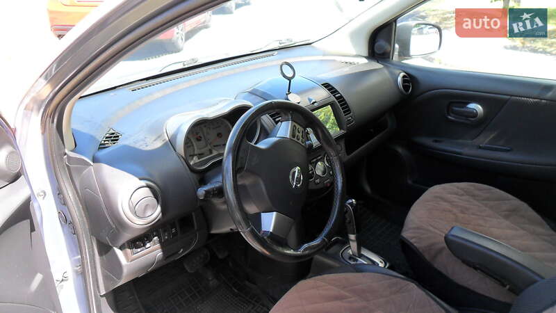Хэтчбек Nissan Note 2007 в Киеве