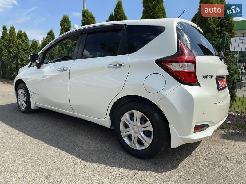 Хэтчбек Nissan Note 2017 в Киеве