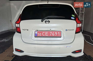 Хэтчбек Nissan Note 2017 в 