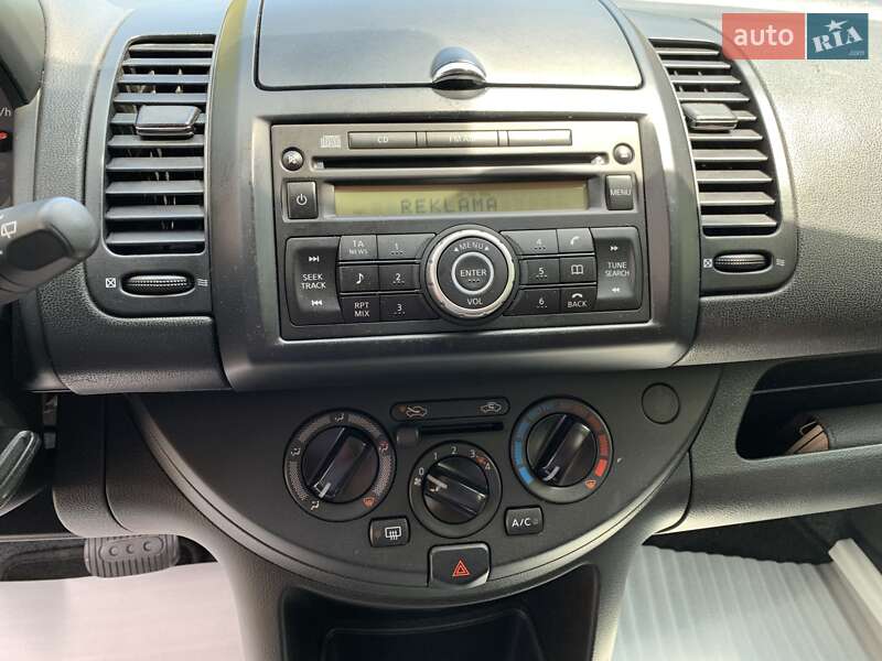 Хэтчбек Nissan Note 2009 в Одессе