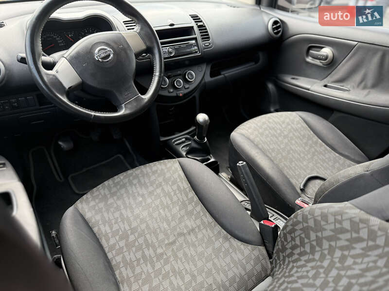 Хэтчбек Nissan Note 2008 в Киеве