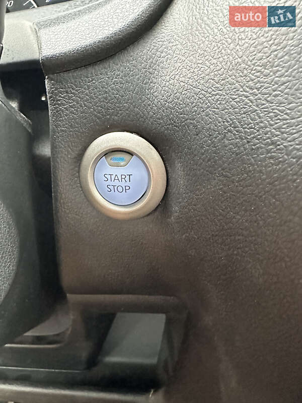 Хэтчбек Nissan Note 2020 в Киеве