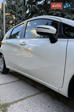 Хэтчбек Nissan Note 2015 в 