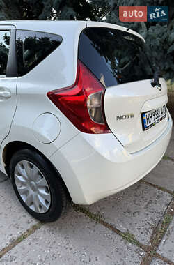 Хэтчбек Nissan Note 2015 в 