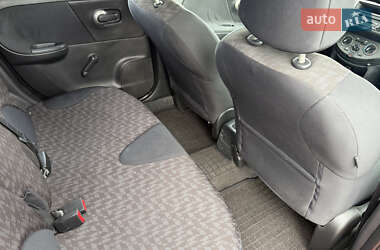 Хэтчбек Nissan Note 2007 в 