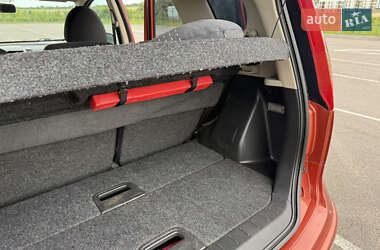 Хэтчбек Nissan Note 2007 в 