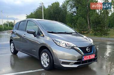 Хэтчбек Nissan Note 2018 в Синельниково