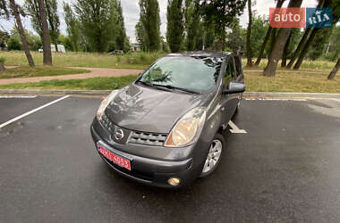 Хэтчбек Nissan Note 2006 в Чернигове