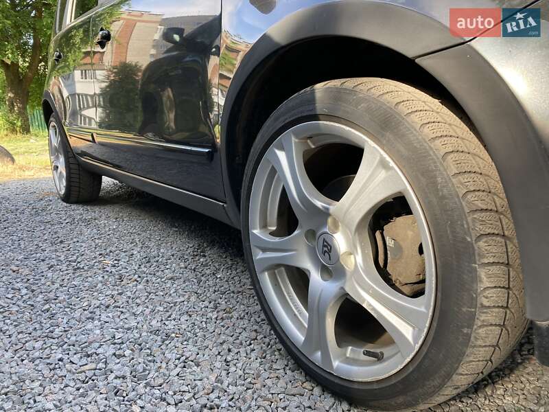 Хэтчбек Nissan Note 2006 в Шептицькому