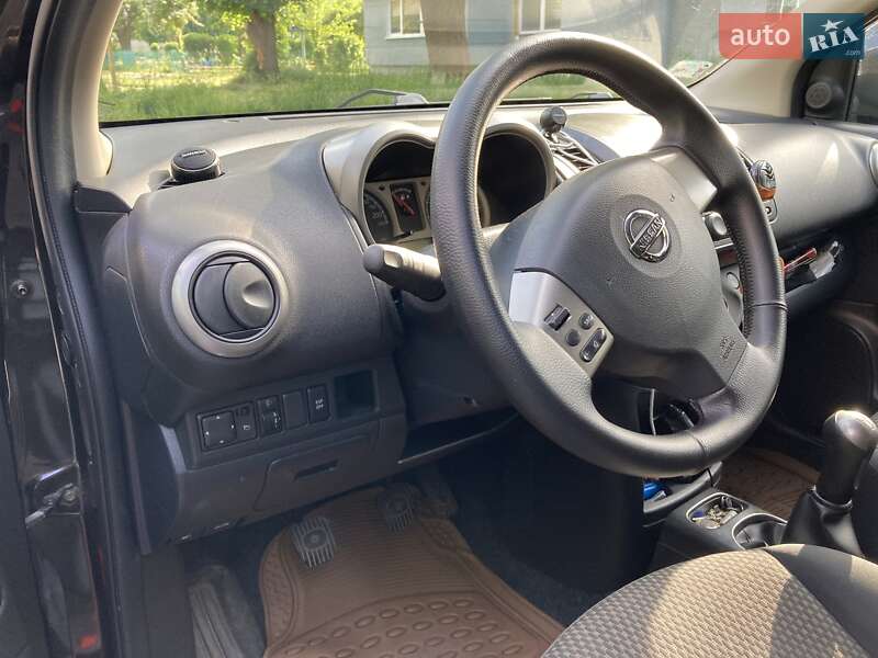 Хэтчбек Nissan Note 2006 в Шептицькому