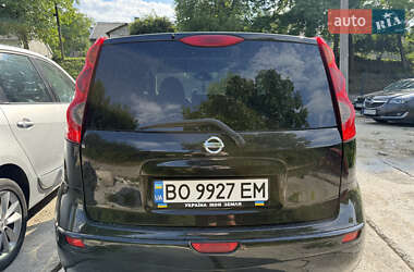 Хэтчбек Nissan Note 2006 в 