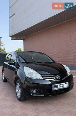 Хэтчбек Nissan Note 2012 в Одессе