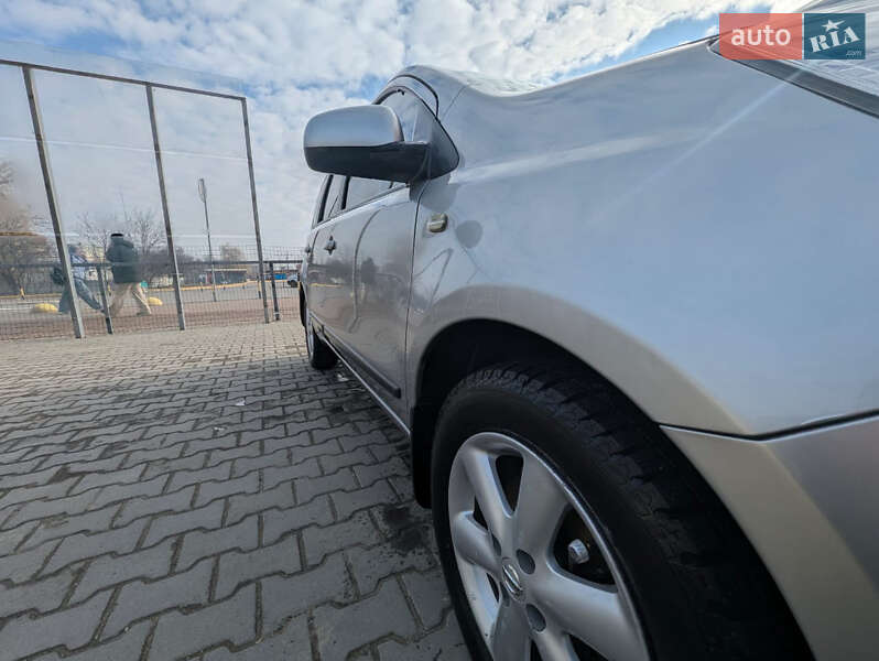 Хэтчбек Nissan Note 2008 в Черновцах фото 13 Хэтчбек Nissan Note 2008 в Черновцах