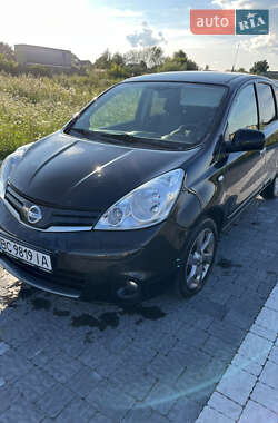 Хетчбек Nissan Note 2011 в Львові