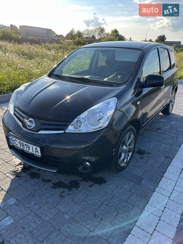 Nissan Note 2011