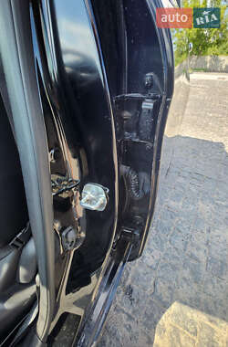 Хэтчбек Nissan Note 2013 в 