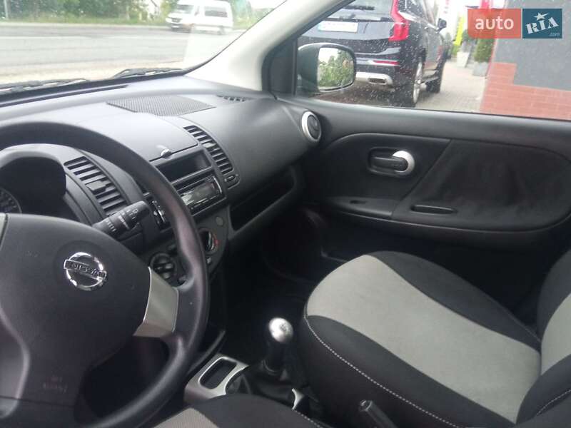 Хэтчбек Nissan Note 2013 в Ивано-Франковске