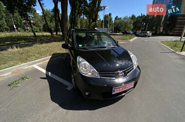 Хетчбек Nissan Note 2010 в Чернігові