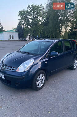 Хэтчбек Nissan Note 2007 в Полтаве