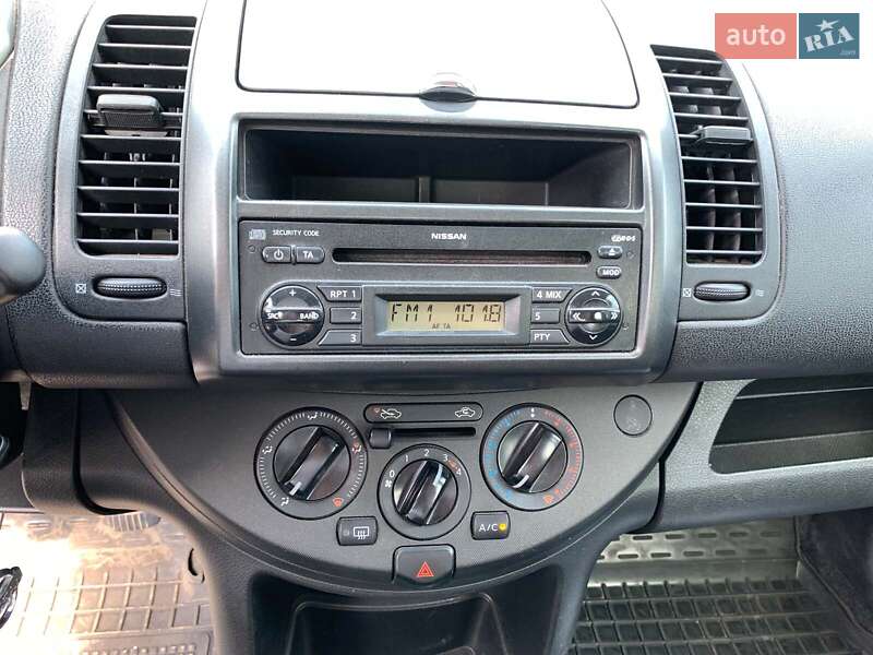 Хэтчбек Nissan Note 2006 в Виннице