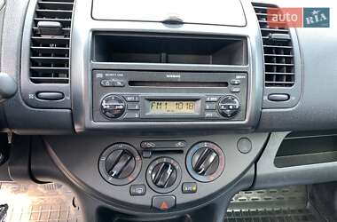 Хэтчбек Nissan Note 2006 в 