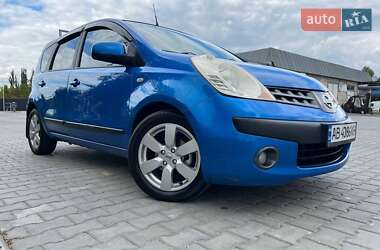 Хэтчбек Nissan Note 2006 в Баре