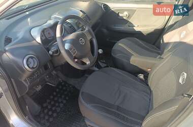 Хэтчбек Nissan Note 2007 в 