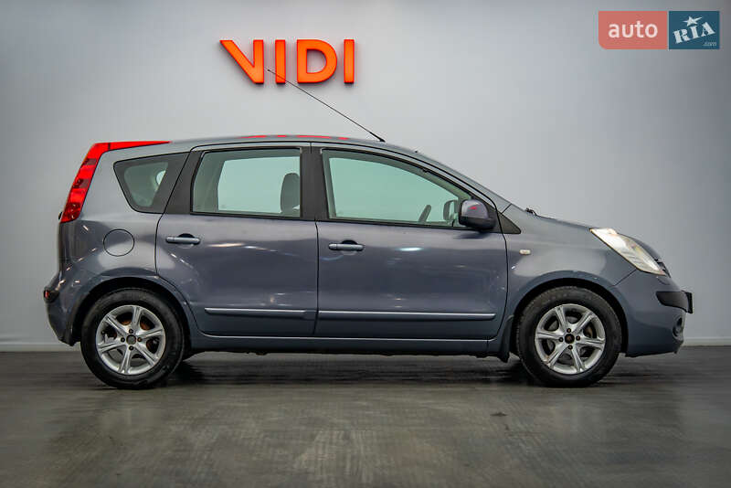 Хэтчбек Nissan Note 2007 в Киеве