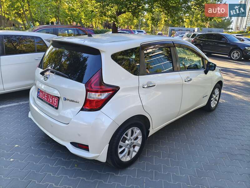 Хэтчбек Nissan Note 2018 в Киеве