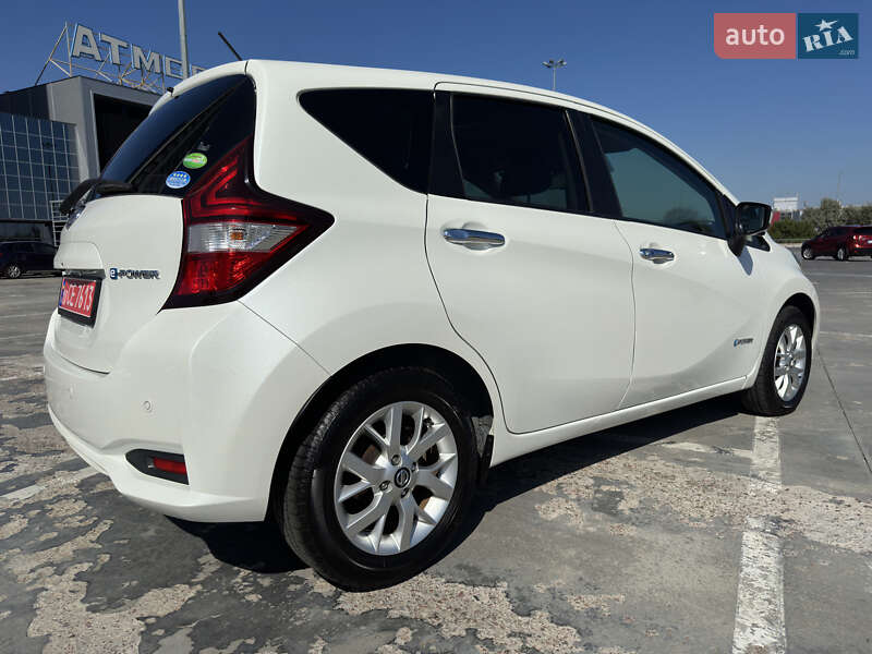 Хэтчбек Nissan Note 2019 в Киеве