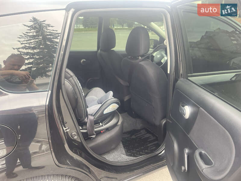 Хэтчбек Nissan Note 2012 в Тернополе фото 9 Хэтчбек Nissan Note 2012 в Тернополе