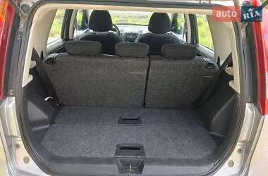 Хэтчбек Nissan Note 2008 в 