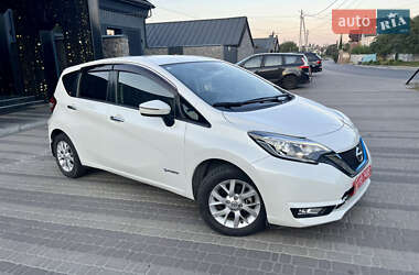 Хэтчбек Nissan Note 2017 в 