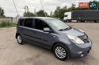Хэтчбек Nissan Note 2011 в Киеве