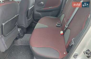 Хэтчбек Nissan Note 2008 в 