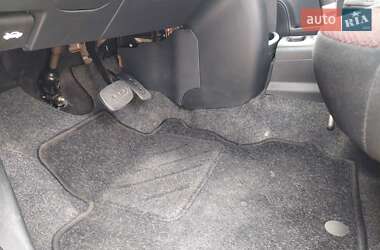 Хэтчбек Nissan Note 2008 в 